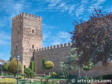 Uno de los castillos m&aacute;s hermosos de Ciuda Real: Bola&ntilde;os de Calatrava