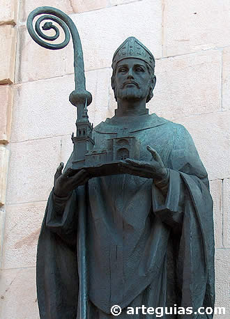 La Iglesia en la Edad Media. Estatua del Obispo Pedro de Osma