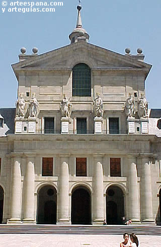 Arquitectura Herreriana: iglesia del Monasterio de El Escorial