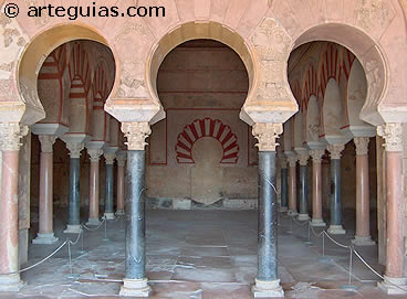 Sal&oacute;n del Trono de Medina Azahara. Una de las joyas del arte isl&aacute;mico de Al-Andalus