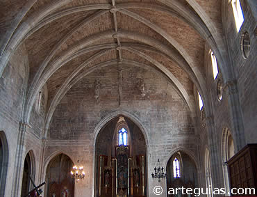 Cabecera de la iglesia g&oacute;tica de Mora de Rubielos. Teruel. Arag&oacute;n