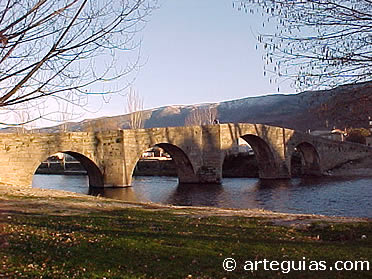 Puente medieval