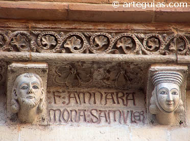 Canecillos de la Puerta del Palau de la Catedral de Valencia