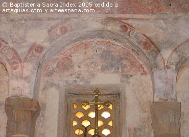 Pinturas murales en san Juli&aacute;n de los Prados