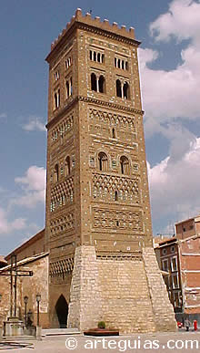 Campanario mud&eacute;jar de San Mart&iacute;n. Teruel