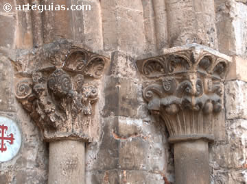 Puerta del Monasterio de San Isidro de Due&ntilde;as (Monasterio de la Trapa)