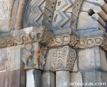 Capiteles de Santa Eulalia de Ujo. Asturias