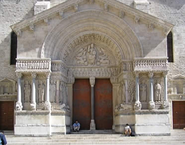 Saint Trophime, Arles