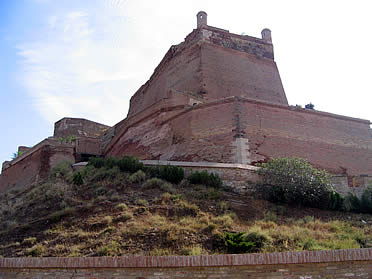 Castillo de Monz&oacute;n