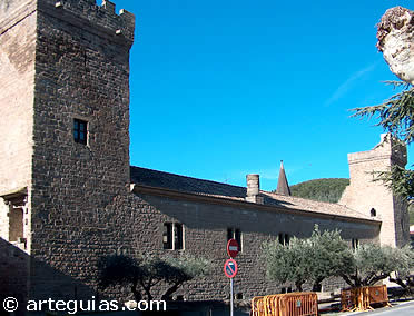 Castillo palacio del Pr&iacute;ncipe de Viana de Sang&uuml;esa, Navarra