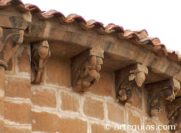 Canecillos. Cillamayor