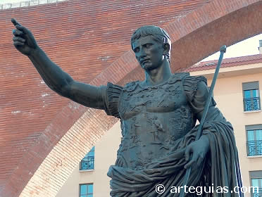 Retrato toracatos de Augusto (replica ubicada en Zaragoza)