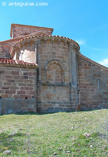 Henestrosa de las Quintanillas es la mejor iglesia de Valdeolea