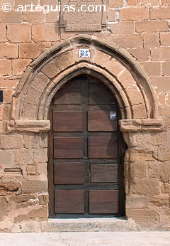 Puerta de la Ermita de San Juan de Arriba (San Vicente de la Sonsierra)