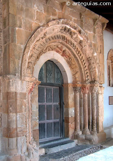 Portada de la iglesia de Bercedo