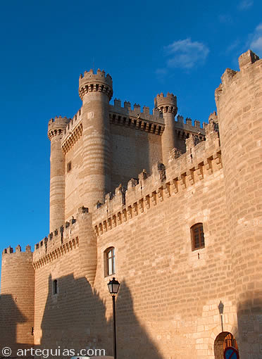 Castillo de Fuensalda&ntilde;a