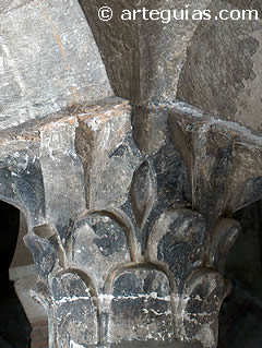 Capitel visigodo reaprovechado