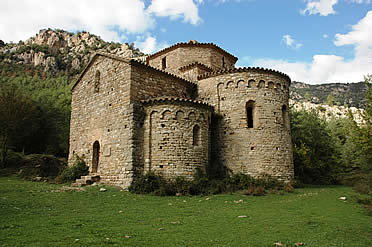 Sant Pere de Graudescales desde la cabecera