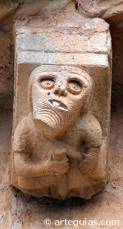 Tullido esculpido en la iglesia de Incinillas (Burgos)