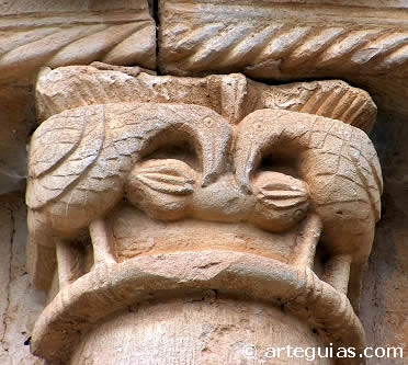 Capitel del &aacute;bside. Iglesia de Incinillas. Las Merindades