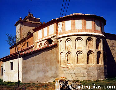 Iglesia de San Miguel Arc&aacute;ngel de Nava de Sotrobal