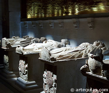 En el pante&oacute;n de Santa Mar&iacute;a la Real de N&aacute;jera hay varios reyes del Reino de Pamplona-N&aacute;jera