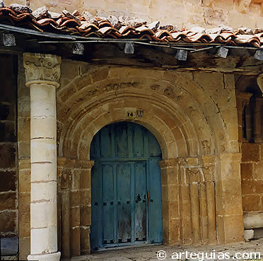 Portada de San Mart&iacute;n del Rojo, Burgos