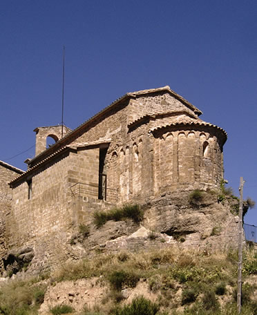 La iglesia de Sant Juli&aacute; de Ceur&ograve; en su privilegiado emplazamiento