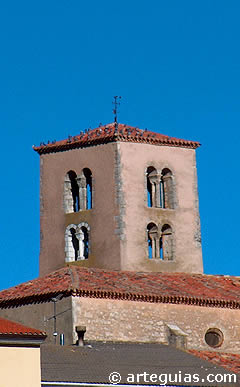 Campanario de la iglesia de Valdeande