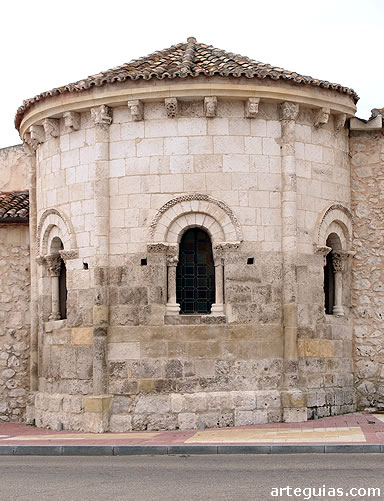 &Aacute;bside rom&aacute;nico de la iglesia de San Miguel de &Iacute;scar, Valladolid