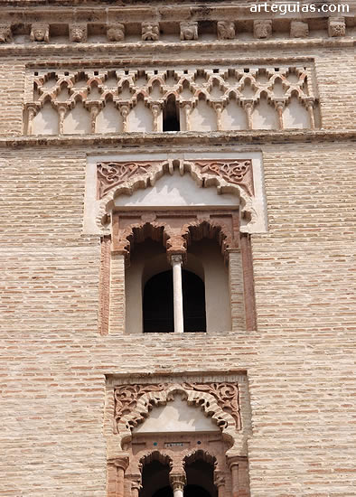 Campanario mud&eacute;jar: iglesia de San Marcos