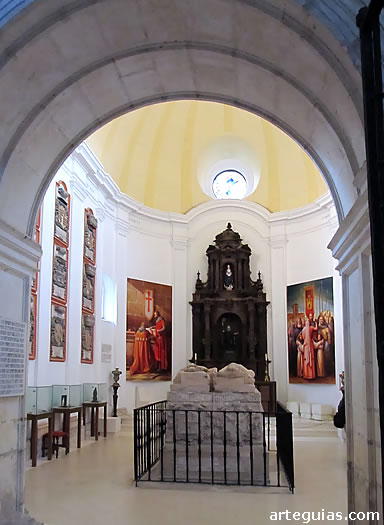 Capilla Pante&oacute;n de El Cid, en el Monasterio de Carde&ntilde;a donde estuvo enterrado antes de su definitiva morada en la Catedral de Burgos
