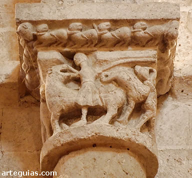 Capitel del arco triunfal. Iglesia de Pinillos de Esgueva