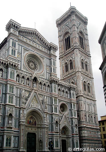 Fachada y campanario de la Catedral de Florencia