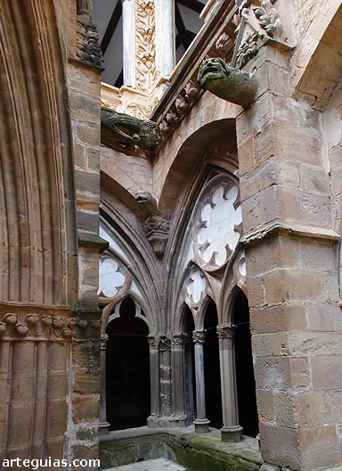 Claustro g&oacute;tico del Monasterio de Veruela