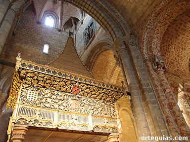 La grandiosidad de la Bas&iacute;lica de San Vicente de &Aacute;vila es ejemplo de la historia de &Aacute;vila