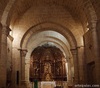Interior de la iglesia