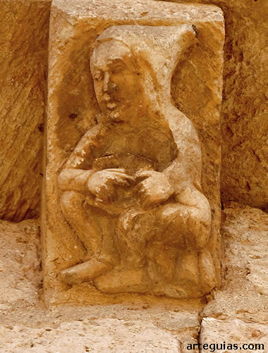 Canecillo de la iglesia de Oquillas