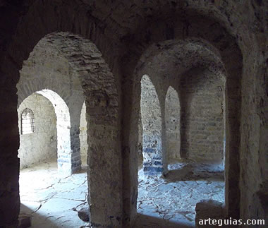 La ermita desde el &aacute;bside norte