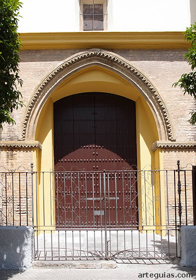 Puerta muy modificada