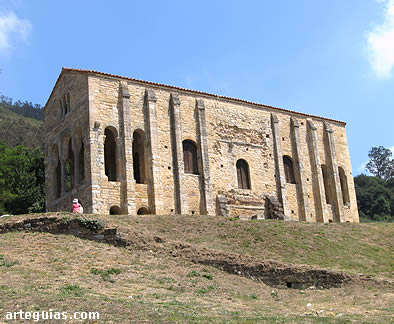El Reino Astur gener&oacute; una arquitectura magn&iacute;fica: Santa Mar&iacute;a del Naranco, construida durante el reinado de Ramiro I