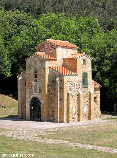 Iglesia de San Miguel de Lillo