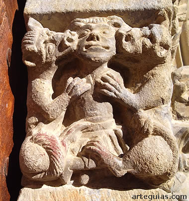 Mocheta esculpida