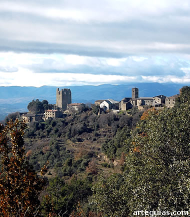 La cercana fortaleza de Troncedo