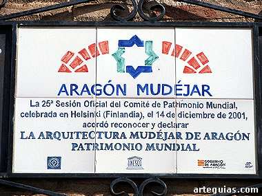 Placa conmemorativa de la declaraci&oacute;n del Mud&eacute;jar como Patrimonio de la Humanidad