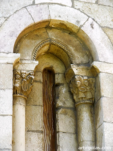 Ventanal del &aacute;bside