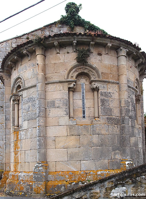 Santa MAr&iacute;a de Herb&oacute;n, a media hora de Santiago de Compostela