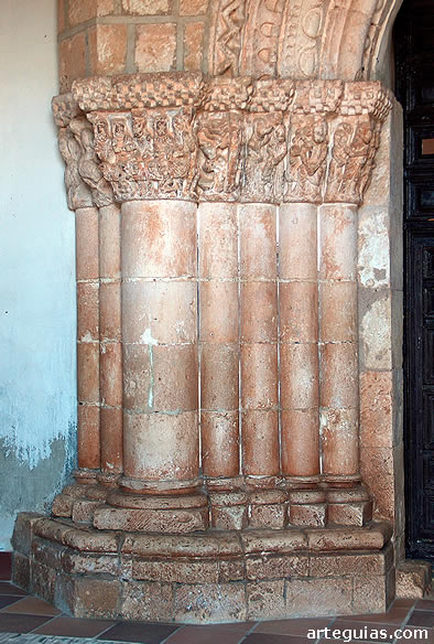 Columnas de la puerta