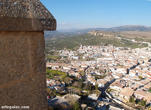Alcal&aacute; la Real moderna desde la torre del alc&aacute;zar