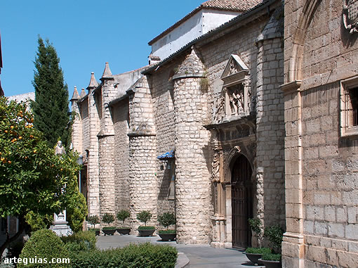 Bas&iacute;lica de San Ildefonso, Ja&eacute;n